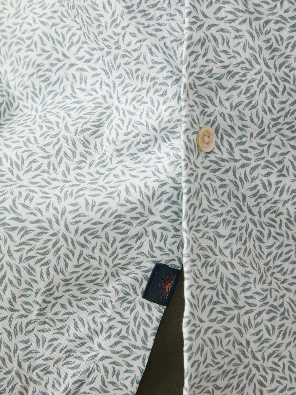 Movement Monterrey Short Sleeve Shirt- Sage Grove Foliage