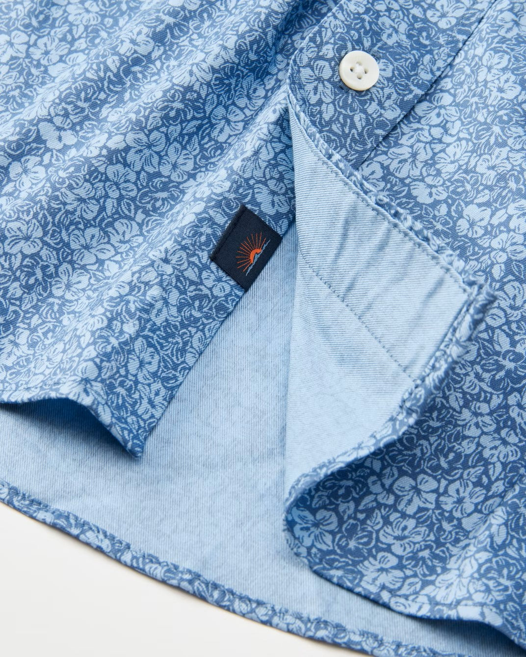 Movement Short Sleeve Shirt- Horizon Bloom