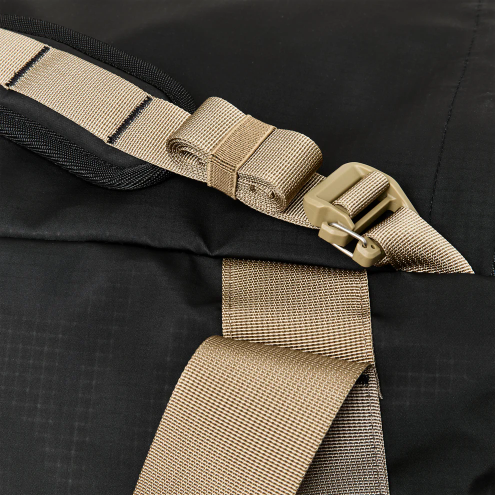 Scout Medium Duffle- Black/Covert