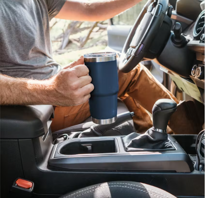 Rambler 20oz Travel Mug w/ Stronghold Lid