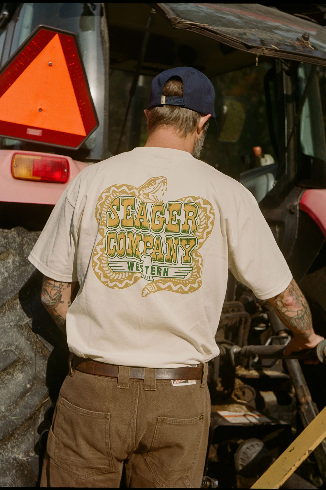 Rattler T-Shirt- Vintage White