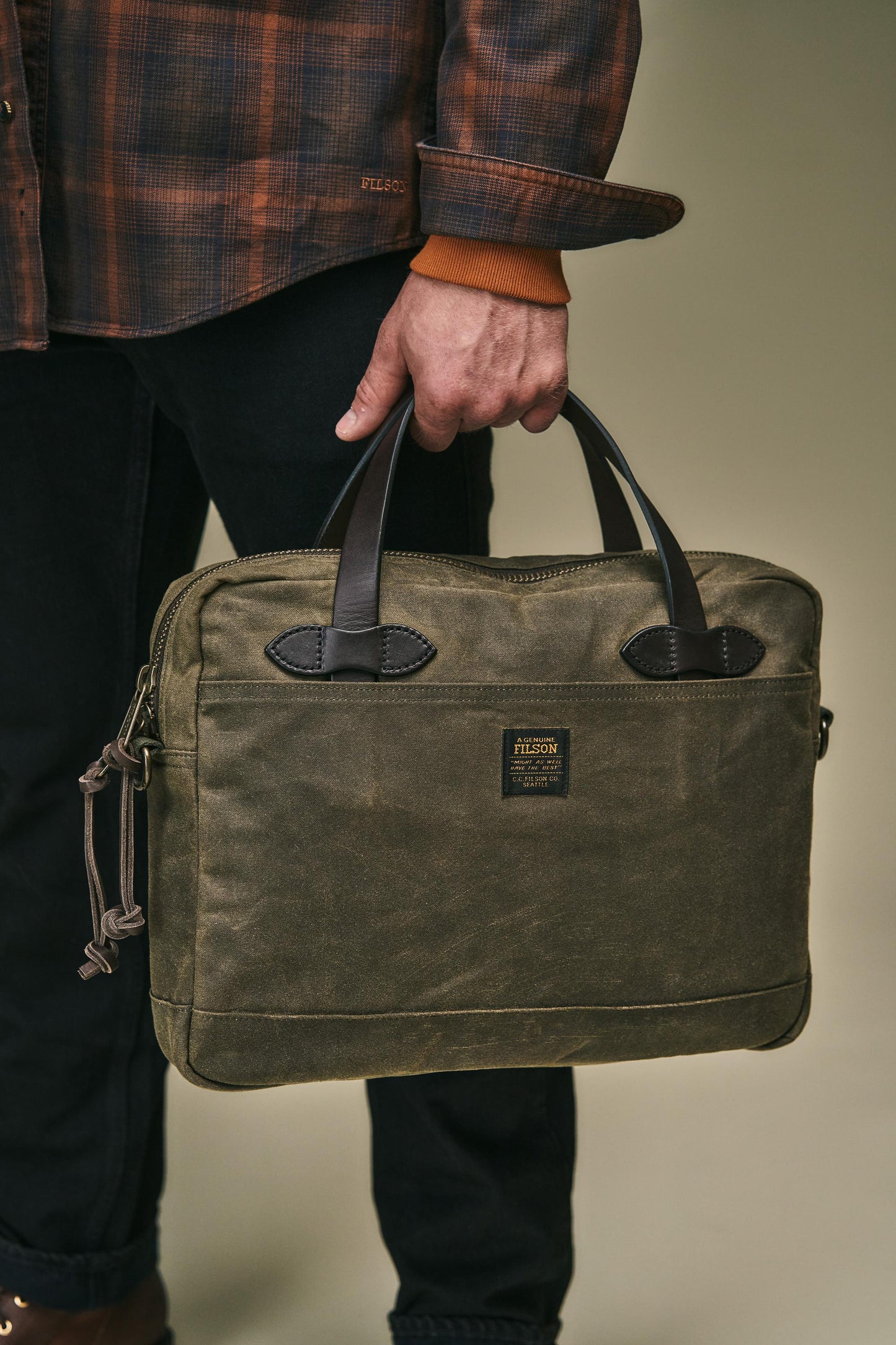 Tin Cloth Compact Briefcase - Otter Green