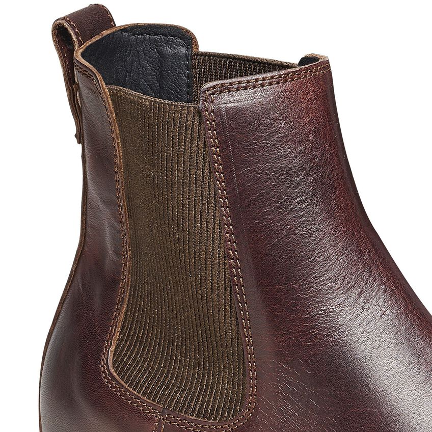 Highwood Slip On - Chocolate