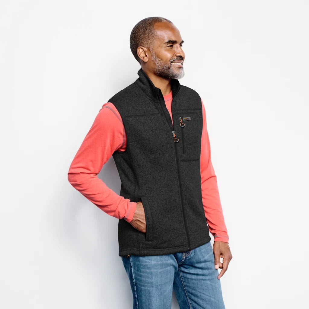 R65 Sweater Fleece Vest- Black