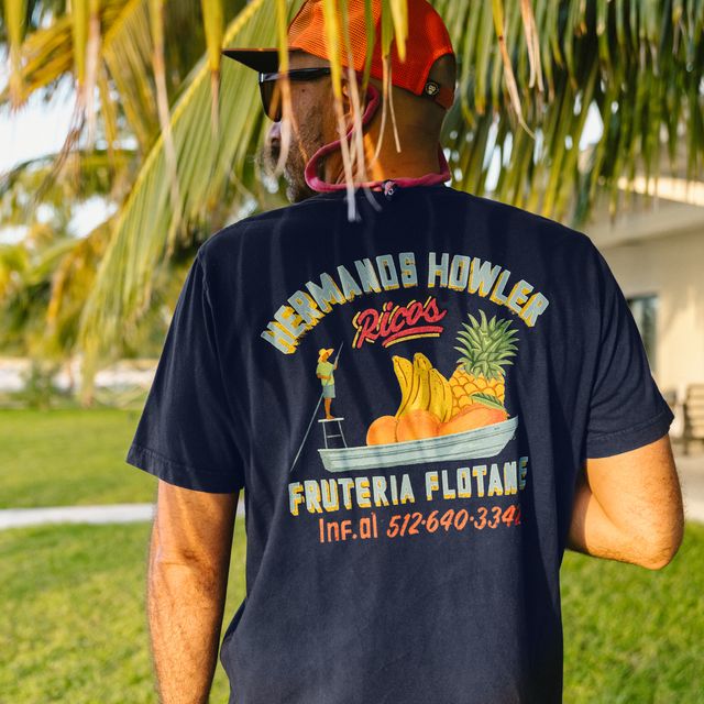Fruteria Flotante Pocket T-Shirt- Navy