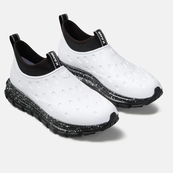 Revive AC - White / Black