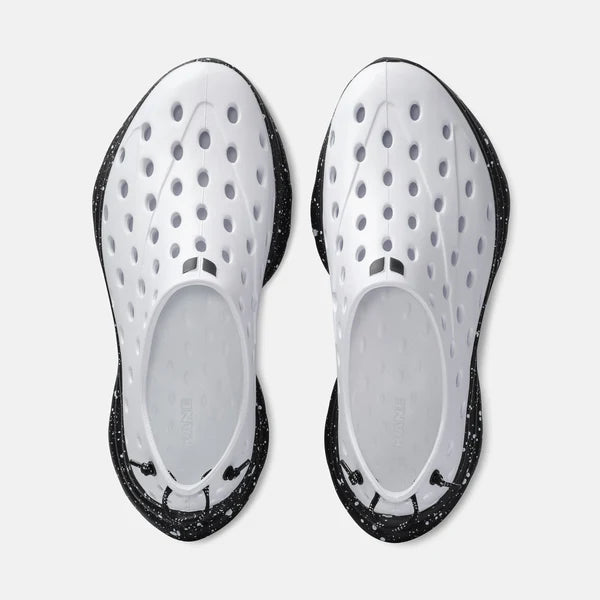 Revive - White/Black Speckle