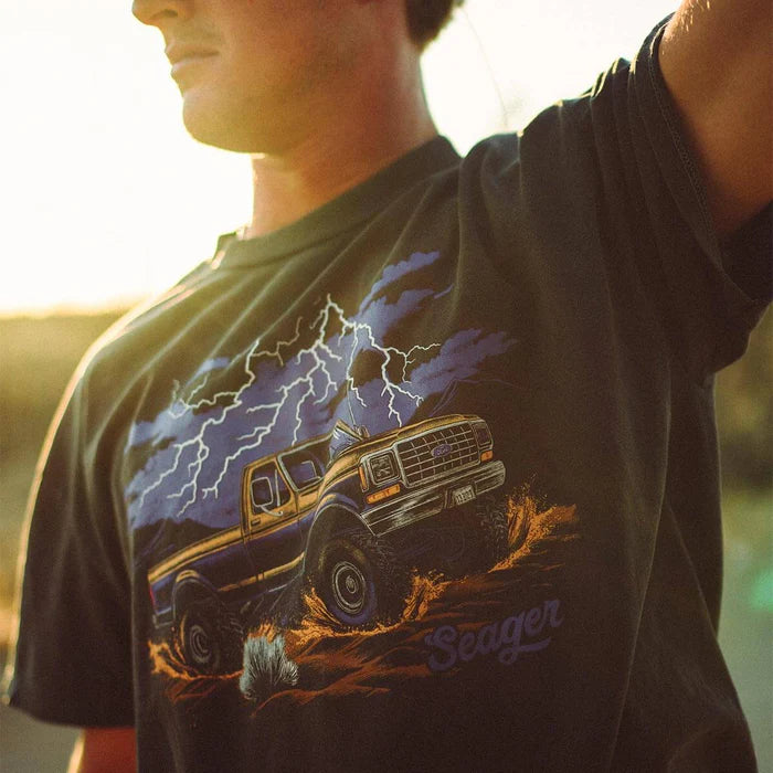 Premium Mud Romp Tee- Pigment Black