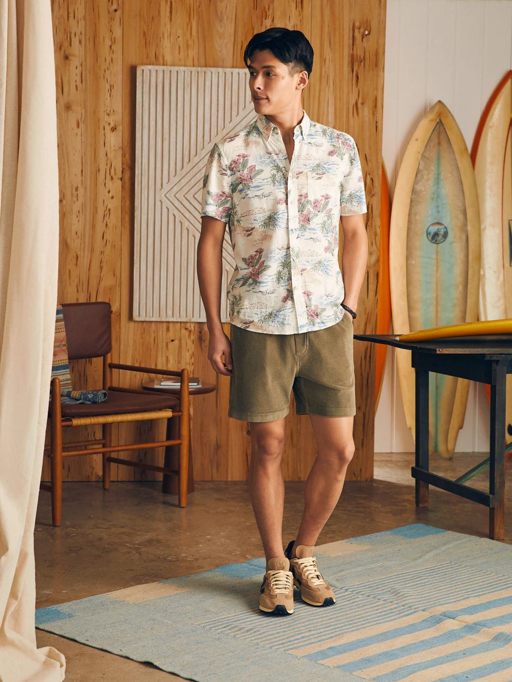 Breeze Short Sleeve Shirt- Molokai Scenic Tropical