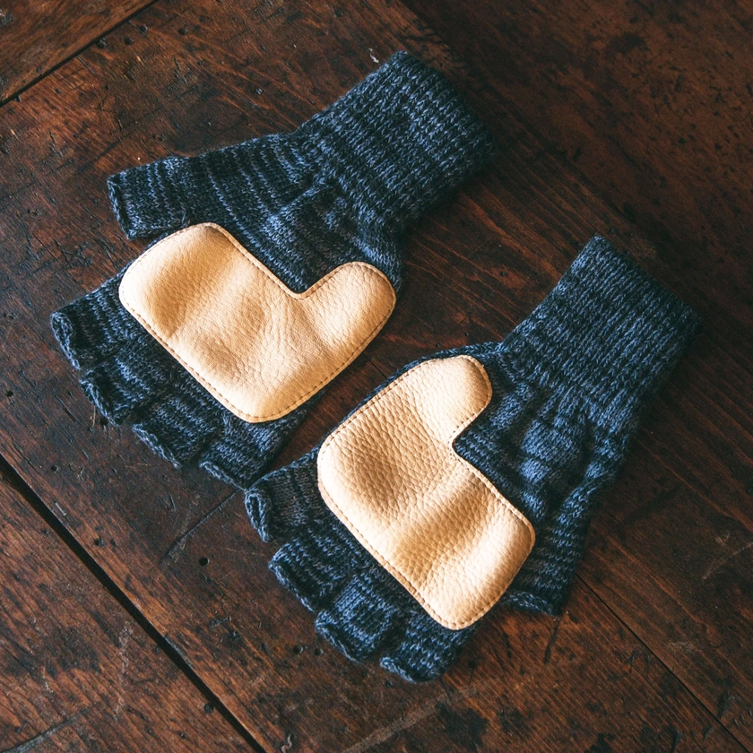 Fingerless Gloves- Glacier & Natural Deerskin