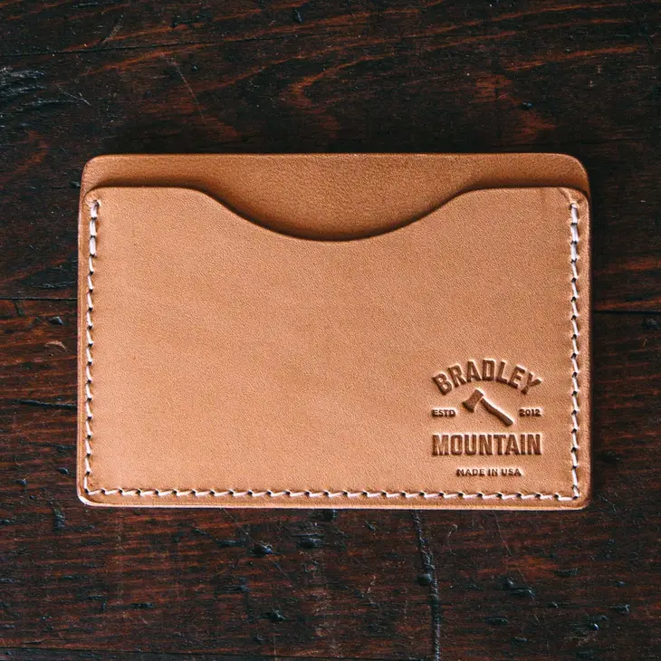 Bradley Mountain Card Wallet- Natural