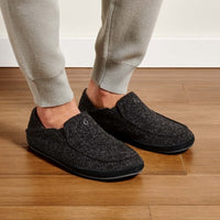 Moloa Hulu Slipper- Black